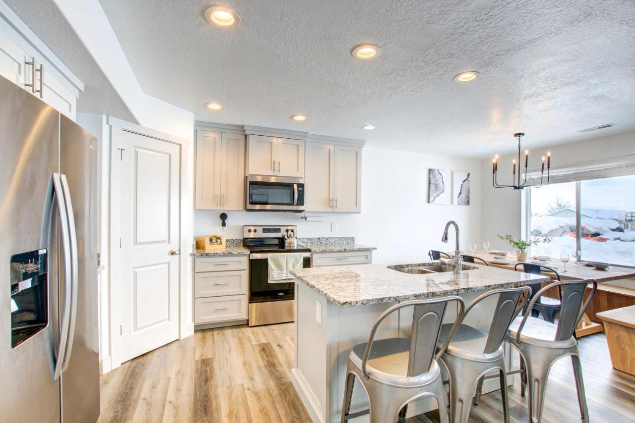 Family-Friendly Bear Lake Vacation Rental 加登城 外观 照片